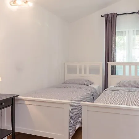 Tomazin By Interhome Vikendica Pazin