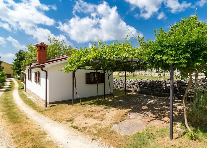 Ferienhaus Tomazin By Interhome *