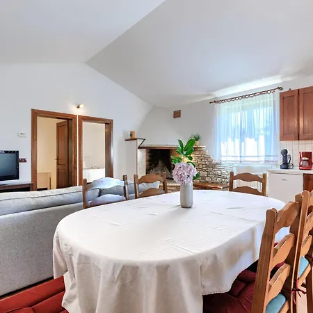 Vakantiehuis Tomazin By Interhome Pazin